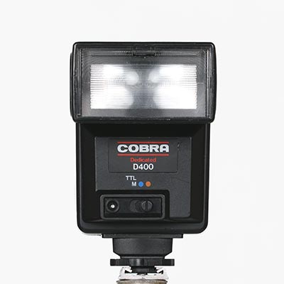 Cobra D400 Flash